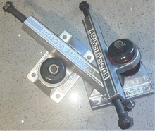 Load image into Gallery viewer, 76, Bennett 5.0 Skateboard Trucks